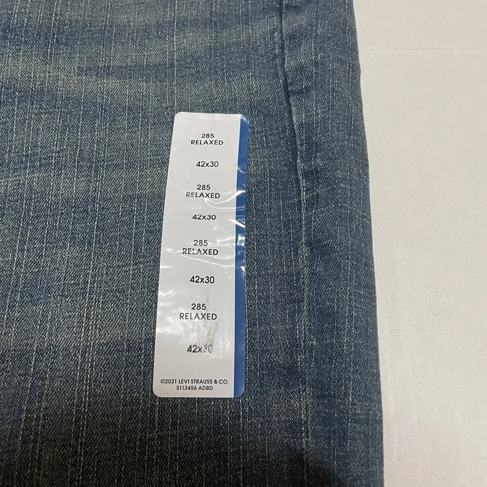 Denizen Levi's Medium Wash 285 Relaxed Fit Jeans Size 42 X 30 Straight NWT